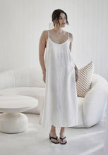 Load image into Gallery viewer, European Linen short Slip dress