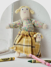 Load image into Gallery viewer, Mommy Doll with baby