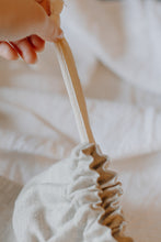 Load image into Gallery viewer, The Organic Bread Bag Set in Flax Linen