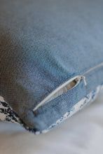 Load image into Gallery viewer, Coral Bay Pillow Cover