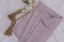 Load image into Gallery viewer, Baby Pink Waffle Weave Linen Blanket
