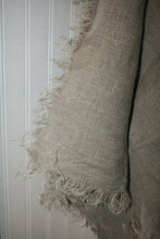 Load image into Gallery viewer, The Linen Farmhouse Hand Towel Set