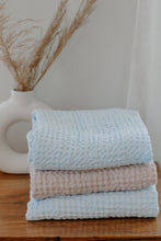 Load image into Gallery viewer, Baby Blue Waffle Weave Linen Blanket