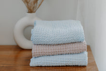 Load image into Gallery viewer, Baby Pink Waffle Weave Linen Blanket