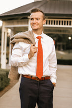 Load image into Gallery viewer, Men’s Neck Tie in Red